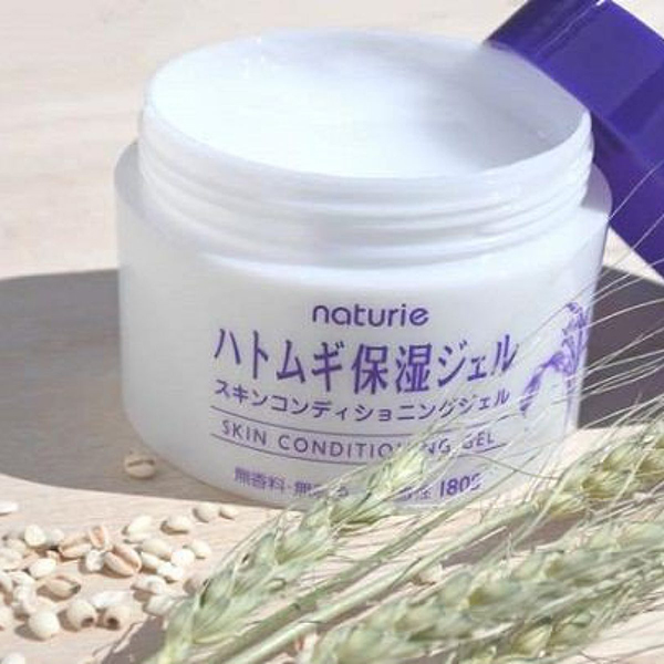 Kem dưỡng ẩm hạt ý dĩ Hatomugi Naturie Skin Conditioning Gel 180g